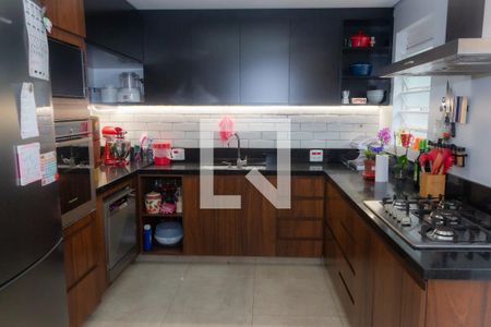 Casa à venda com 200m², 4 quartos e 3 vagasCozinha