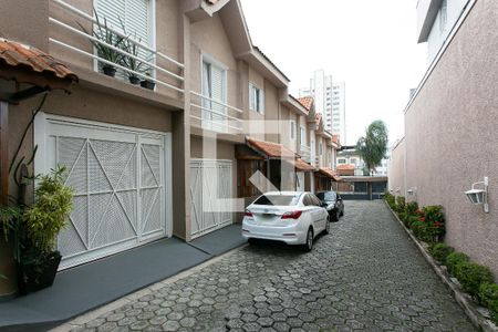 Casa à venda com 110m², 3 quartos e 2 vagasÁrea Comum
