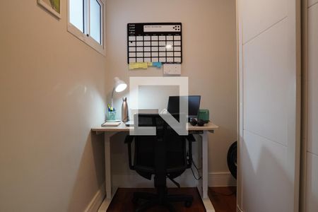 Apartamento à venda com 72m², 1 quarto e 1 vagaEscritório