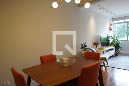 Apartamento à venda com 72m², 1 quarto e 1 vagaSala de Jantar