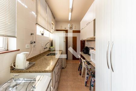 Apartamento à venda com 100m², 2 quartos e 1 vagaCozinha
