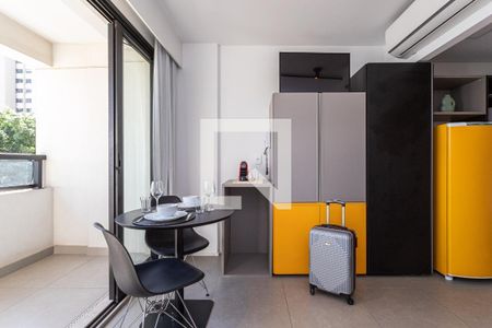 Apartamento para alugar com 1 quarto, 26m² em Vila Olímpia, São Paulo
