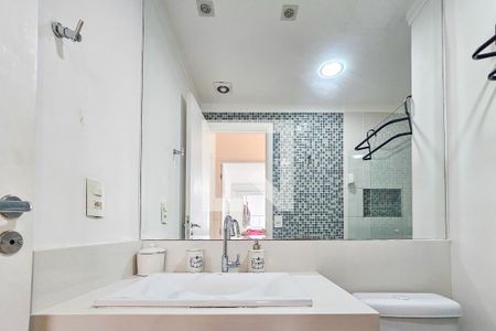 Apartamento para alugar com 70m², 2 quartos e 2 vagasBanheiro