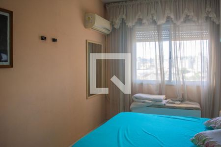 Suite  de apartamento à venda com 2 quartos, 70m² em Partenon, Porto Alegre