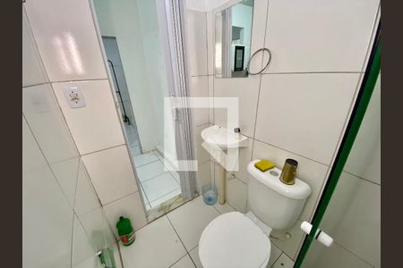 Banheiro de kitnet/studio para alugar com 1 quarto, 50m² em Nazaré, Salvador