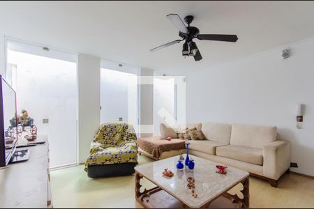 Sala 3 de casa à venda com 6 quartos, 300m² em Jardim Vila Mariana, São Paulo