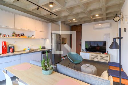 Sala/Cozinha de apartamento para alugar com 1 quarto, 47m² em Cidade Monções, São Paulo