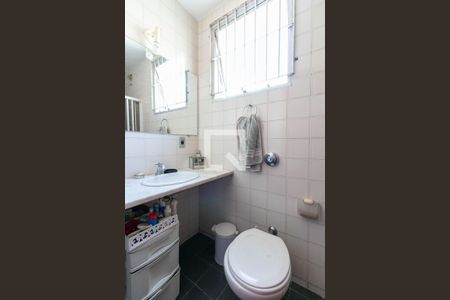 Banheiro de apartamento à venda com 3 quartos, 87m² em Nova Suíça, Belo Horizonte