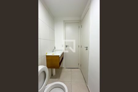 Apartamento à venda com 36m², 2 quartos e sem vaga Apartamento à venda com 36m², 2 quartos e sem vagaBanheiro