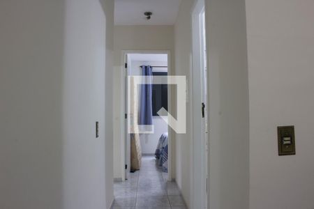 Corredor de apartamento para alugar com 4 quartos, 80m² em Vila Progredior, São Paulo