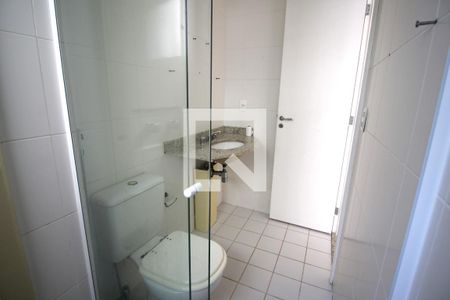 Apartamento para alugar com 148m², 4 quartos e 3 vagasBanheiro da Suíte 1