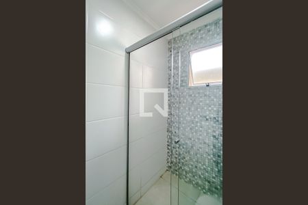 Banheiro de kitnet/studio para alugar com 1 quarto, 25m² em Vila Regente Feijó, São Paulo