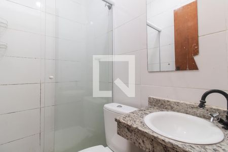 Banheiro de apartamento para alugar com 1 quarto, 33m² em Vila Carrao, São Paulo