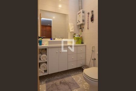 Apartamento para alugar com 236m², 3 quartos e 2 vagasBanheiro do Quarto 3