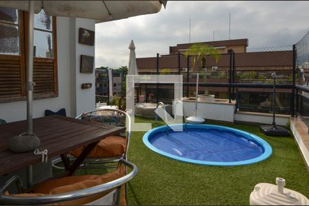 Apartamento para alugar com 236m², 3 quartos e 2 vagasÁrea comum