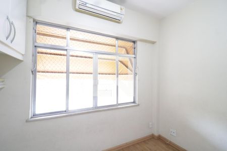 Quarto 1 de apartamento à venda com 3 quartos, 103m² em Jardim Guanabara, Rio de Janeiro