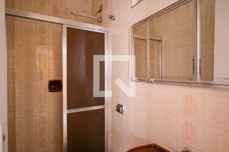 Casa à venda com 250m², 4 quartos e 2 vagasBanheiro de Serviço