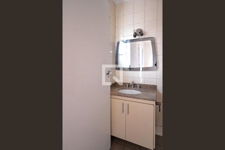 Casa à venda com 250m², 4 quartos e 2 vagasBanheiro do Quarto 2