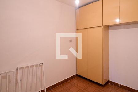 Casa à venda com 250m², 4 quartos e 2 vagasQuarto de Serviço