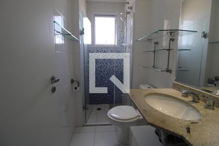Banheiro da suíte de apartamento para alugar com 2 quartos, 62m² em Jardim Umuarama, São Paulo
