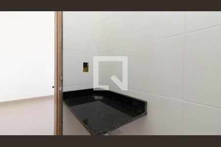Banheiro de apartamento à venda com 2 quartos, 47m² em Vila Rio Branco, São Paulo