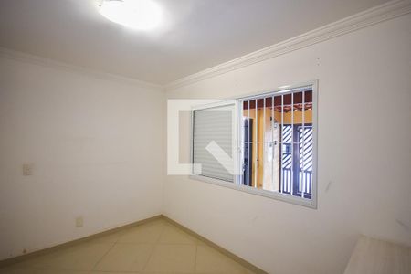 Quarto 1 de casa para alugar com 3 quartos, 82m² em Vila Sonia, São Paulo