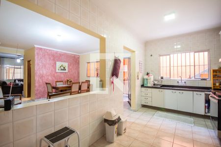 Casa para alugar com 260m², 3 quartos e 3 vagas Casa para alugar com 260m², 3 quartos e 3 vagasCozinha