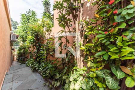 Casa para alugar com 300m², 3 quartos e 4 vagas Casa para alugar com 300m², 3 quartos e 4 vagasQuintal