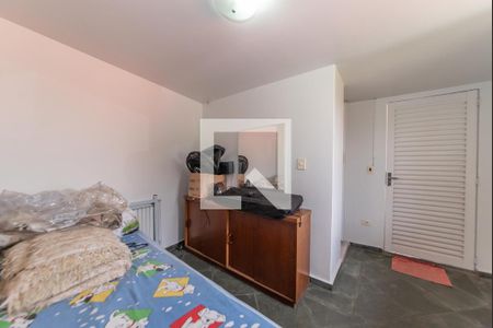 Casa para alugar com 300m², 3 quartos e 4 vagas Casa para alugar com 300m², 3 quartos e 4 vagasQuarto de Serviço