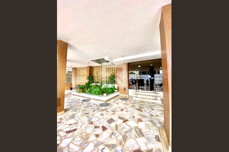 Apartamento à venda com 69m², 2 quartos e 1 vagaHall de entrada