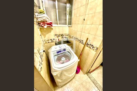 Apartamento à venda com 69m², 2 quartos e 1 vagaÁrea de Serviço