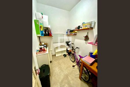 Apartamento à venda com 69m², 2 quartos e 1 vagaQuarto de Serviço