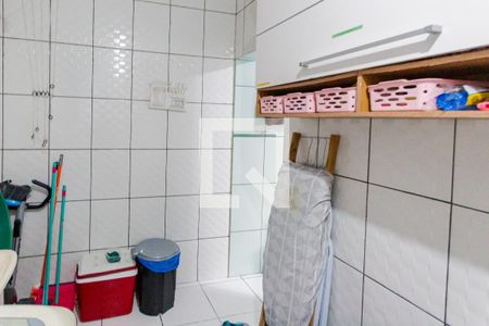 Casa à venda com 150m², 3 quartos e 2 vagas Casa à venda com 150m², 3 quartos e 2 vagasÁrea de Serviço