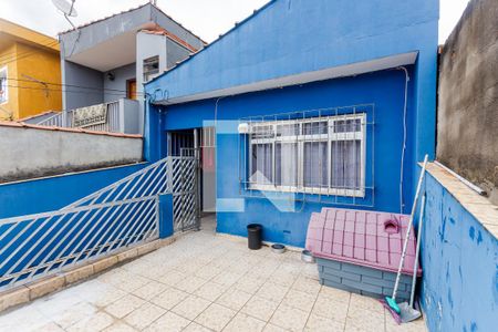 Casa à venda com 150m², 3 quartos e 2 vagas Casa à venda com 150m², 3 quartos e 2 vagasVaranda