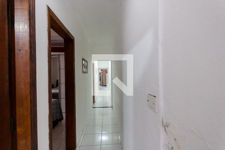 Casa à venda com 150m², 3 quartos e 2 vagas Casa à venda com 150m², 3 quartos e 2 vagasCorredor