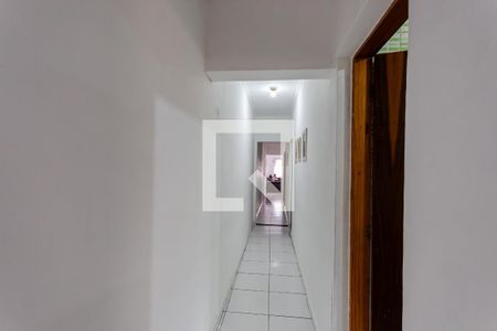 Casa à venda com 150m², 3 quartos e 2 vagas Casa à venda com 150m², 3 quartos e 2 vagasCorredor