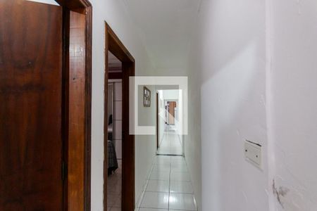 Casa à venda com 150m², 3 quartos e 2 vagas Casa à venda com 150m², 3 quartos e 2 vagasCorredor