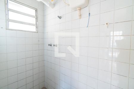 Banheiro de casa para alugar com 1 quarto, 40m² em Vila Guarani (z Sul), São Paulo