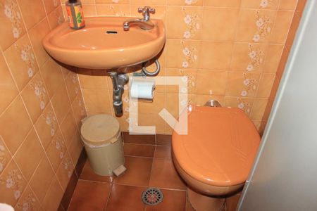 Lavabo de casa para alugar com 3 quartos, 180m² em Vila Rosália, Guarulhos