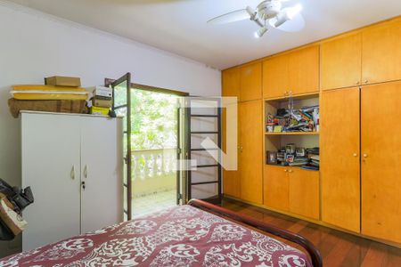 Casa à venda com 250m², 3 quartos e 4 vagas Casa à venda com 250m², 3 quartos e 4 vagasSuíte 2