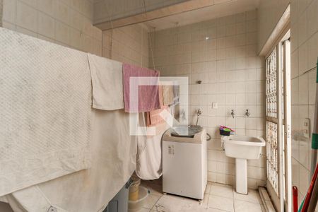 Casa à venda com 250m², 3 quartos e 4 vagas Casa à venda com 250m², 3 quartos e 4 vagasÁrea de Serviço