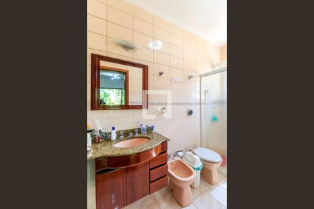 Casa à venda com 250m², 3 quartos e 4 vagas Casa à venda com 250m², 3 quartos e 4 vagasBanheiro da Suíte 2