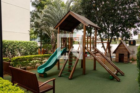 Apartamento à venda com 64m², 2 quartos e 1 vaga Apartamento à venda com 64m², 2 quartos e 1 vagaÁrea comum - Playground