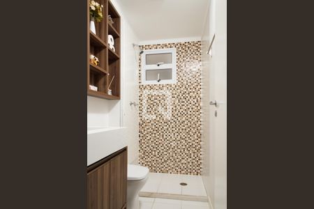 Apartamento à venda com 64m², 2 quartos e 1 vaga Apartamento à venda com 64m², 2 quartos e 1 vagaBanheiro