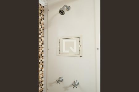 Apartamento à venda com 64m², 2 quartos e 1 vaga Apartamento à venda com 64m², 2 quartos e 1 vagaBanheiro da Suíte