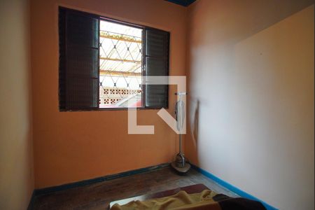 Casa à venda com 95m², 2 quartos e 3 vagasQuarto 2