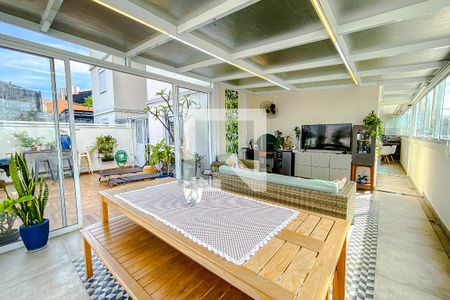 Apartamento à venda com 153m², 2 quartos e 2 vagasVaranda