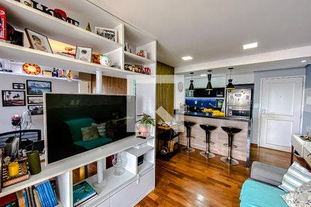 Sala de apartamento para alugar com 2 quartos, 153m² em Jardim da Glória, São Paulo