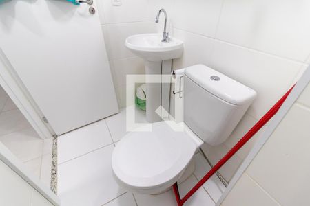 Apartamento para alugar com 36m², 2 quartos e sem vaga Apartamento para alugar com 36m², 2 quartos e sem vagaBanheiro