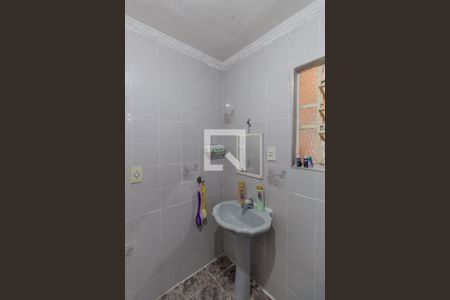 Casa à venda com 100m², 2 quartos e 2 vagas Casa à venda com 100m², 2 quartos e 2 vagasBanheiro 2